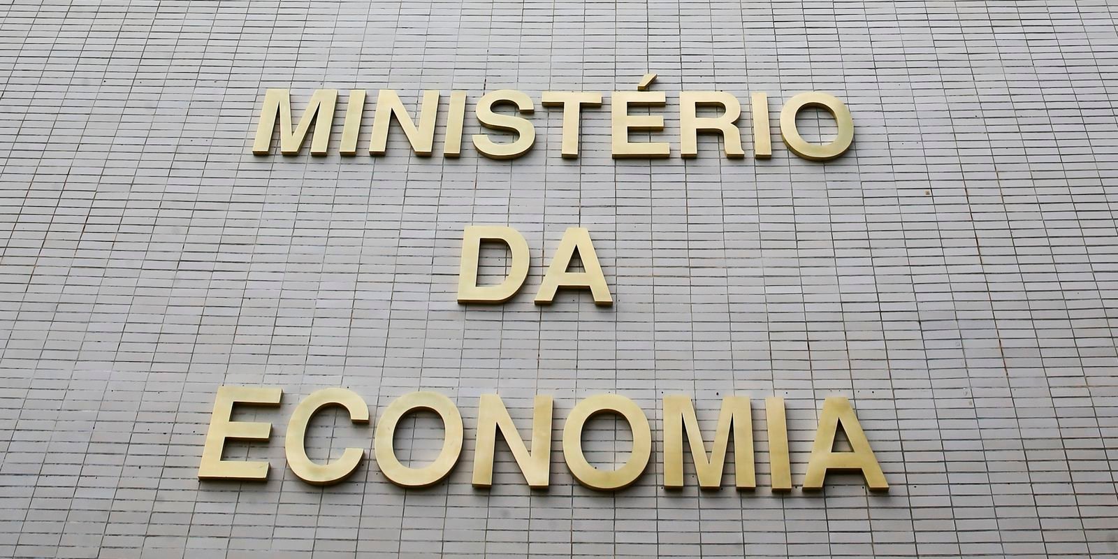 governo-bloqueia-mais-r$-5,7-bi-do-orcamento-para-cumprir-teto