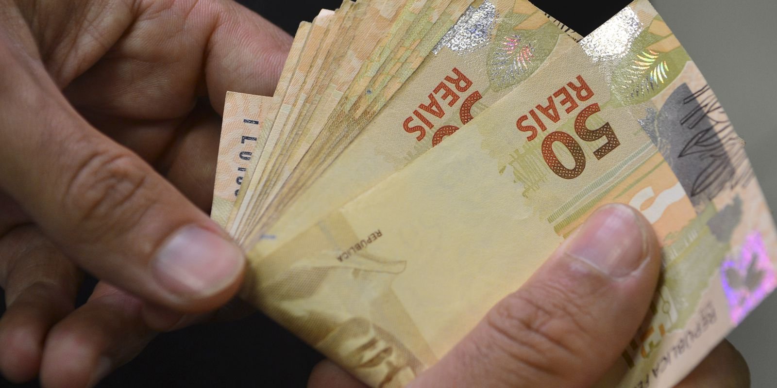 caixa-paga-bolsa-familia-a-beneficiarios-de-nis-com-final-8