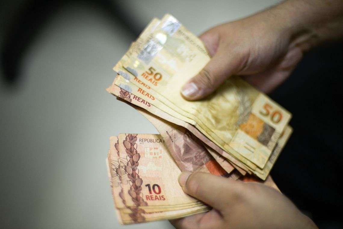 poupanca-tem-retirada-recorde-de-r$-33,63-bi-em-janeiro