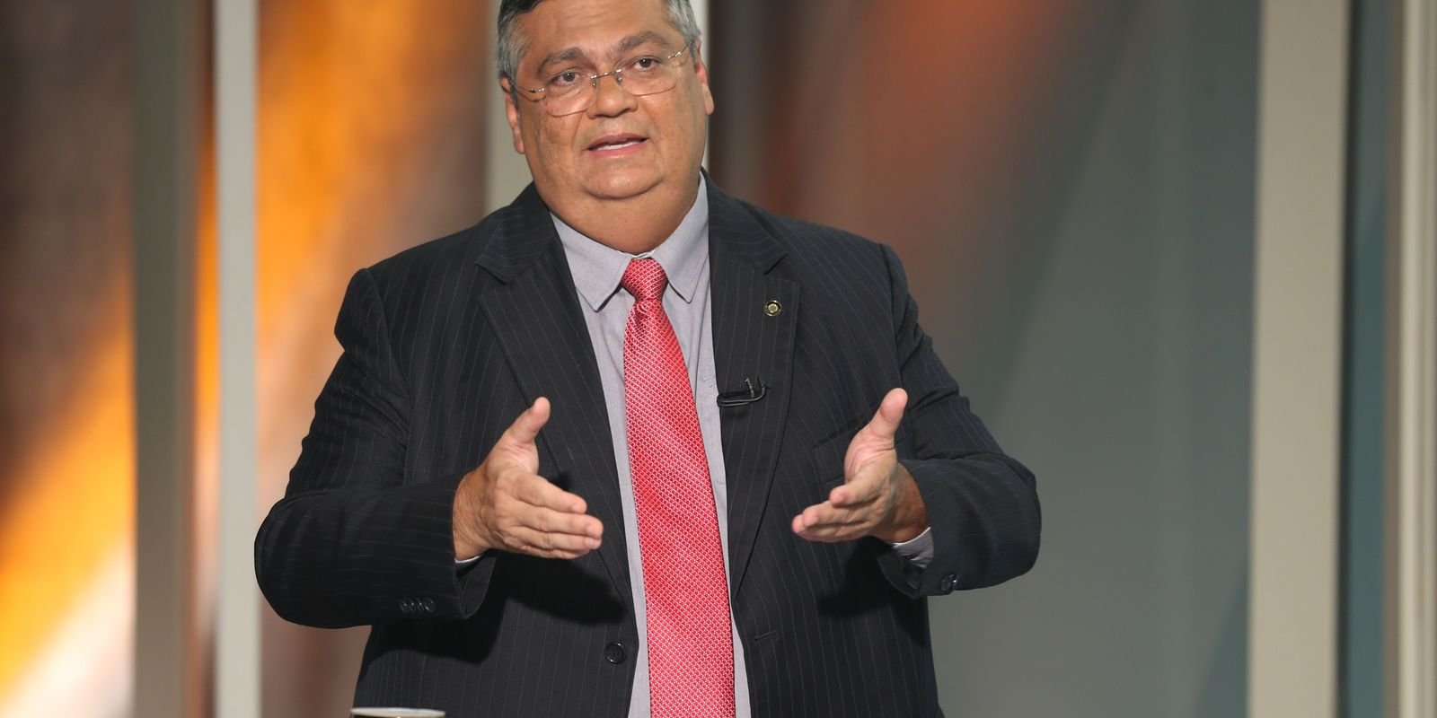 flavio-dino-critica-“penetracao-indevida-da-politica-nos-quarteis”