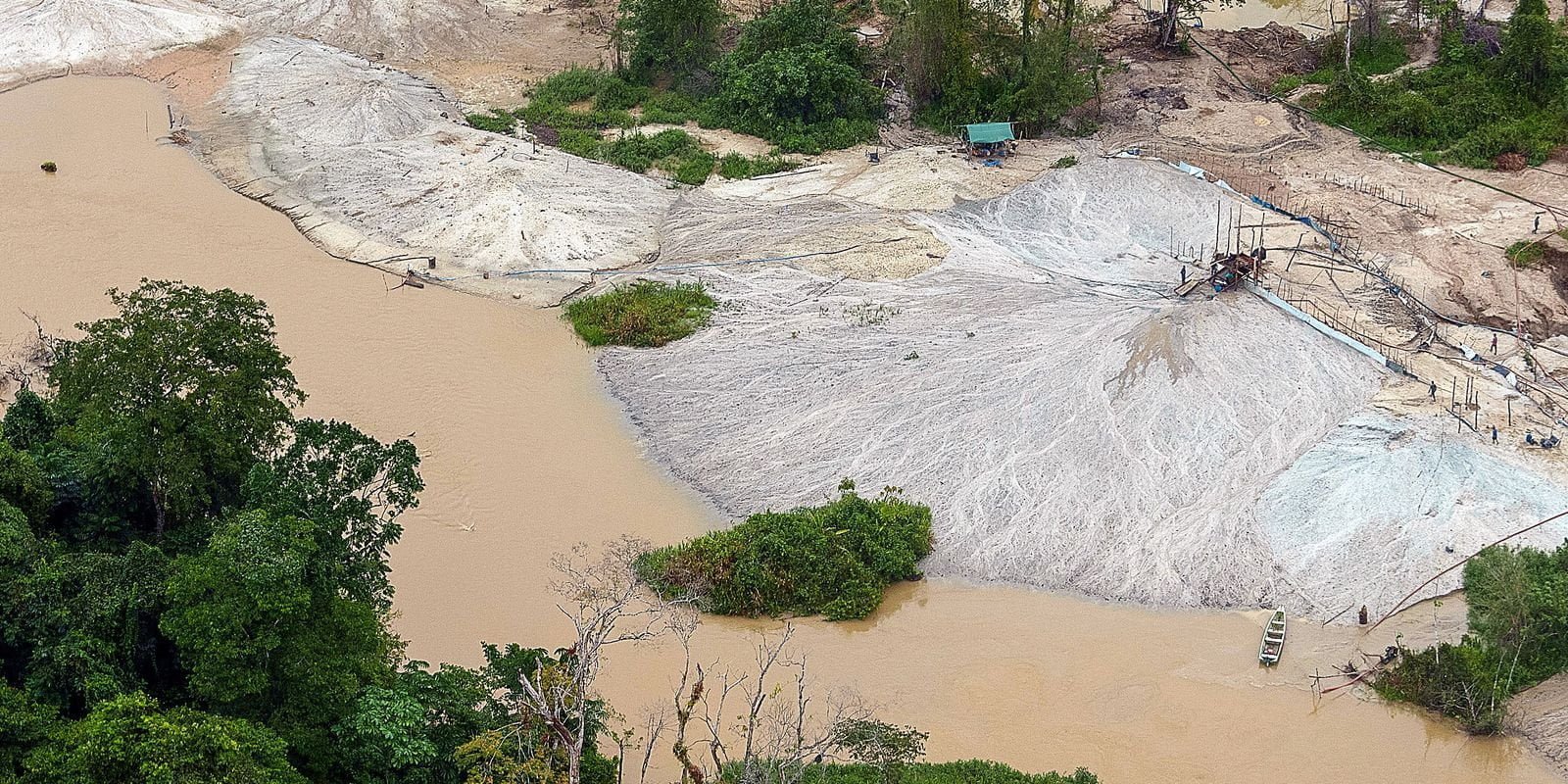 garimpo-de-ouro-na-amazonia-cresceu-mais-de-90%-em-oito-anos