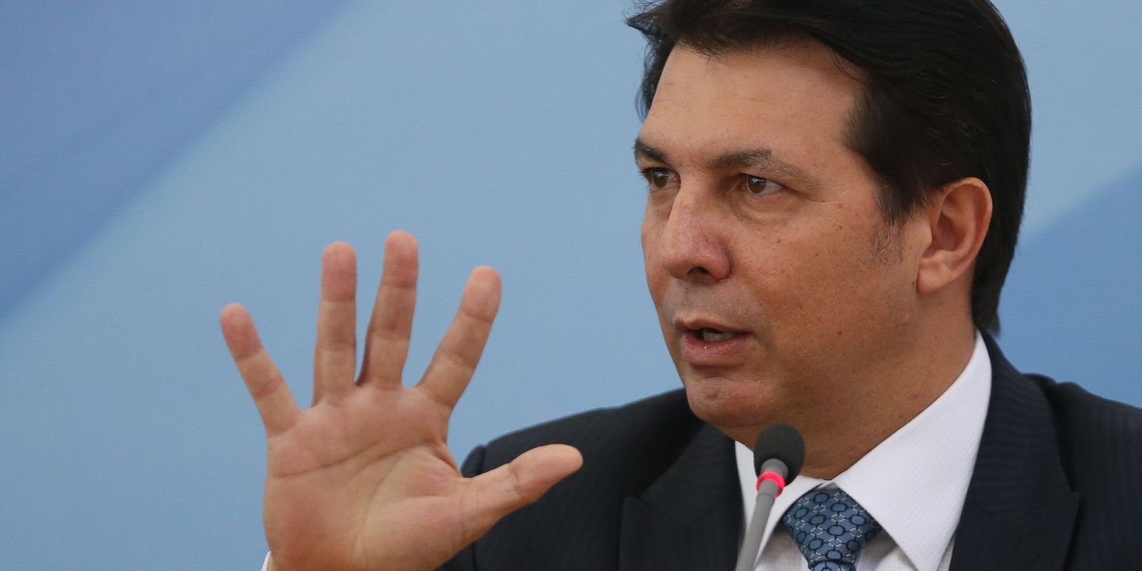 cpmi:-maia-e-questionado-por-desmarcar-depoimento-de-braga-netto