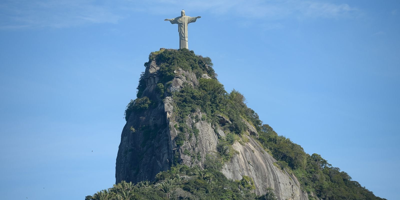 cristo-redentor-completa-92-anos-com-festa-e-missa