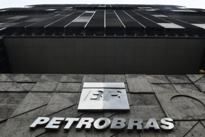 Petrobras descobre gás em poço a 36 km da costa da Colômbia, operando com 44,44%