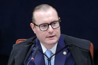 Zanin, do STF, suspende eleição indireta para o governo do Rio de Janeiro