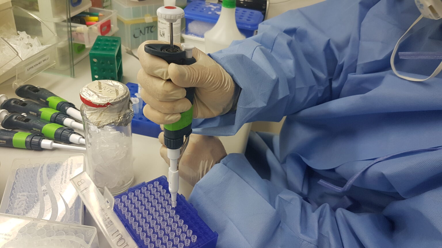 Pesquisas clínicas terão recursos de R$ 120 milhões em 2026