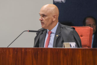 Alexandre de Moraes relatará ações contra lei que reduz penas de condenados pelo 8 de