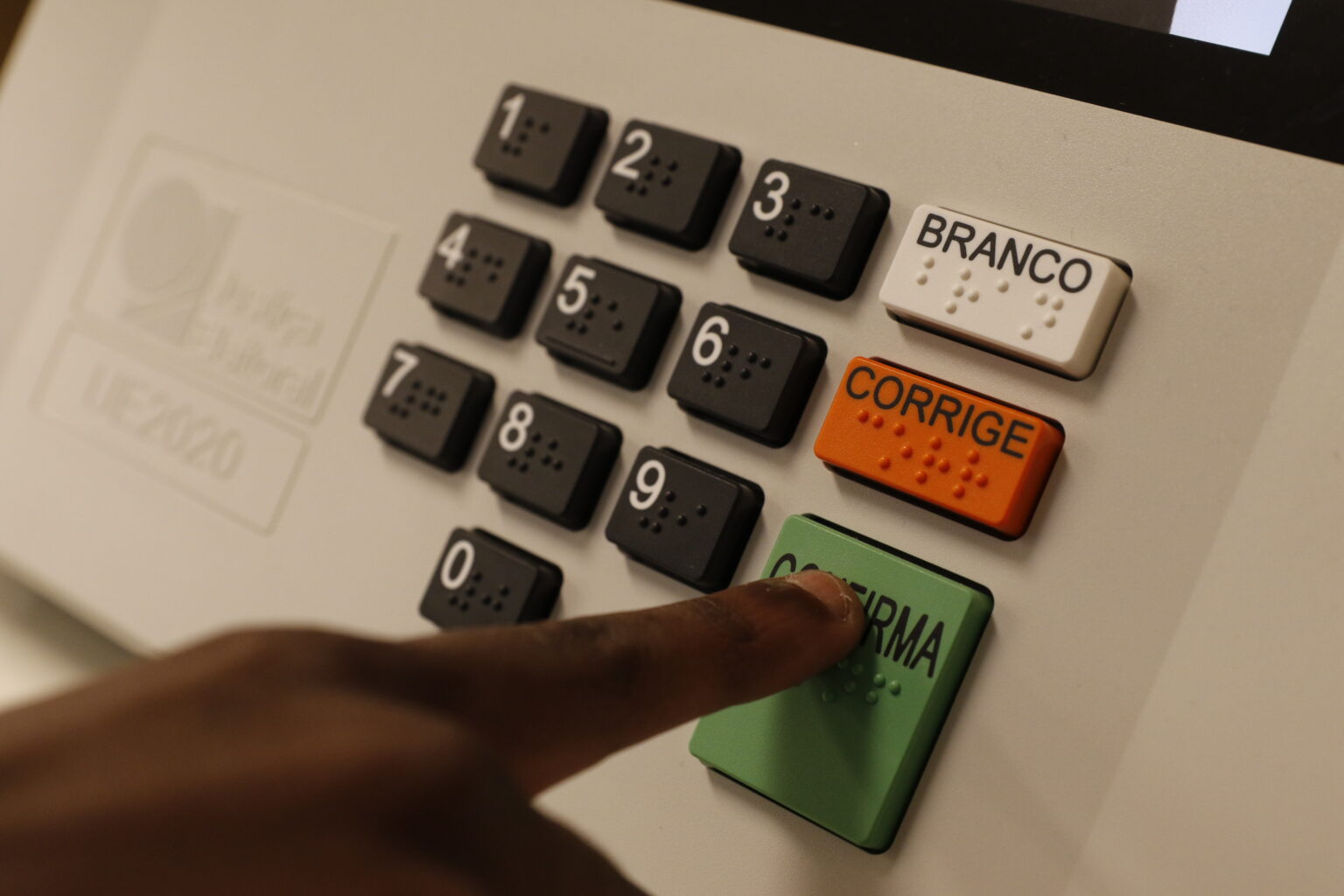 Brasil atinge marca de 158 milhões de eleitores aptos para o pleito de 2026