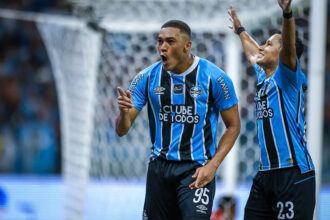 Clubes brasileiros buscam resultados importantes em noite de competições continentais