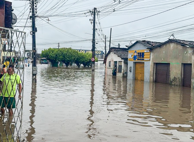 Defesa Civil Nacional reconhece emergência em 34 municípios atingidos por desastres