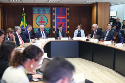 Desempenho de licenciaturas a distância revela lacunas na formação de professores