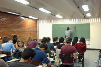 Estudantes têm até hoje para validar dados de vagas remanescentes do Fies