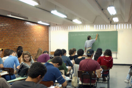 Estudantes têm até hoje para validar dados de vagas remanescentes do Fies