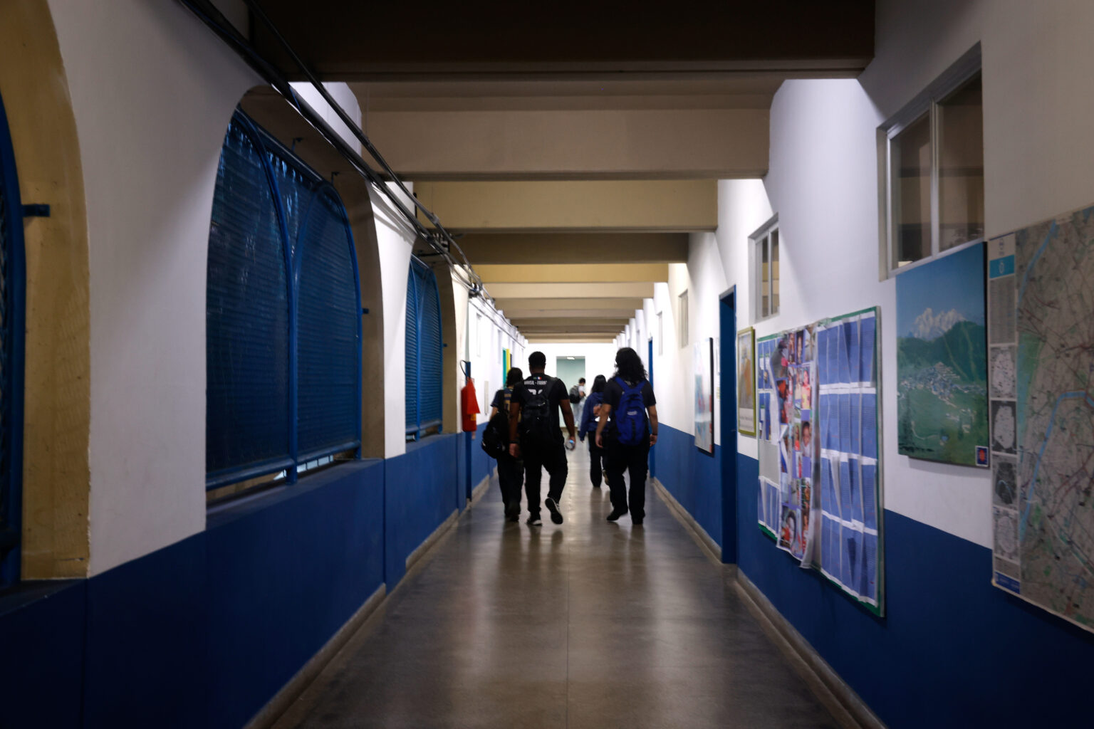 Gestores apontam dificuldade em combater violência e preconceito nas escolas públicas