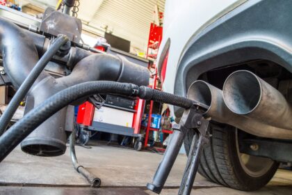 Justiça condena Volkswagen a pagar R$ 15 milhões por fraude em emissão de poluentes
