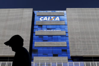 Lucro da caixa econômica federal tem queda de 34% no primeiro trimestre de 2026