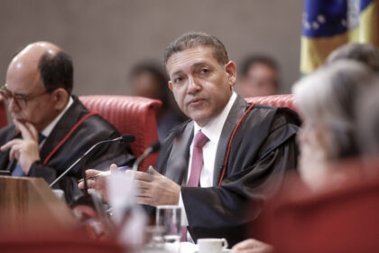 Nunes Marques assume relatoria de pedido de Bolsonaro para anular condenação