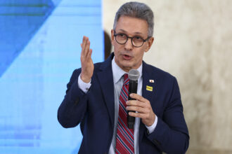 Procuradoria-geral da república denuncia romeu zema por calúnia contra gilmar mendes