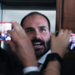 Procuradoria pede condenação de eduardo bolsonaro por coação no Supremo Tribunal Federal