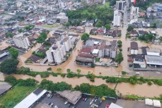 Santa Catarina decreta alerta máximo contra chuvas severas do El Niño