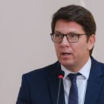 Supremo tenta intimar Mário Frias sobre verbas para filme de Jair Bolsonaro