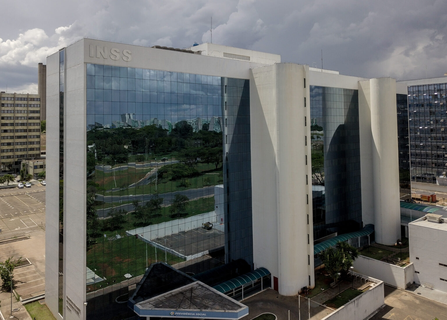 TCU permite retorno de empréstimos consignados do INSS após recurso do governo federal