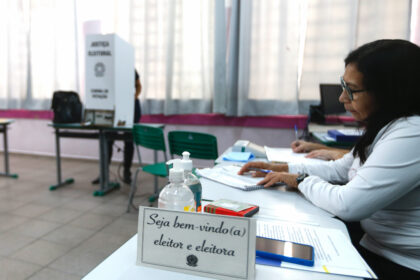 Tribunais regionais abrem inscrições para mesários voluntários nas eleições de 2026