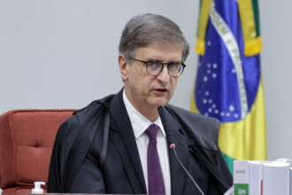 Bolsonaro sofre revés na PGR contra tentativa de anular pena de 27 anos de prisão