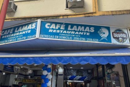 Café Lamas tem cozinha atingida por chamas e mobiliza bombeiros na Zona Sul do Rio