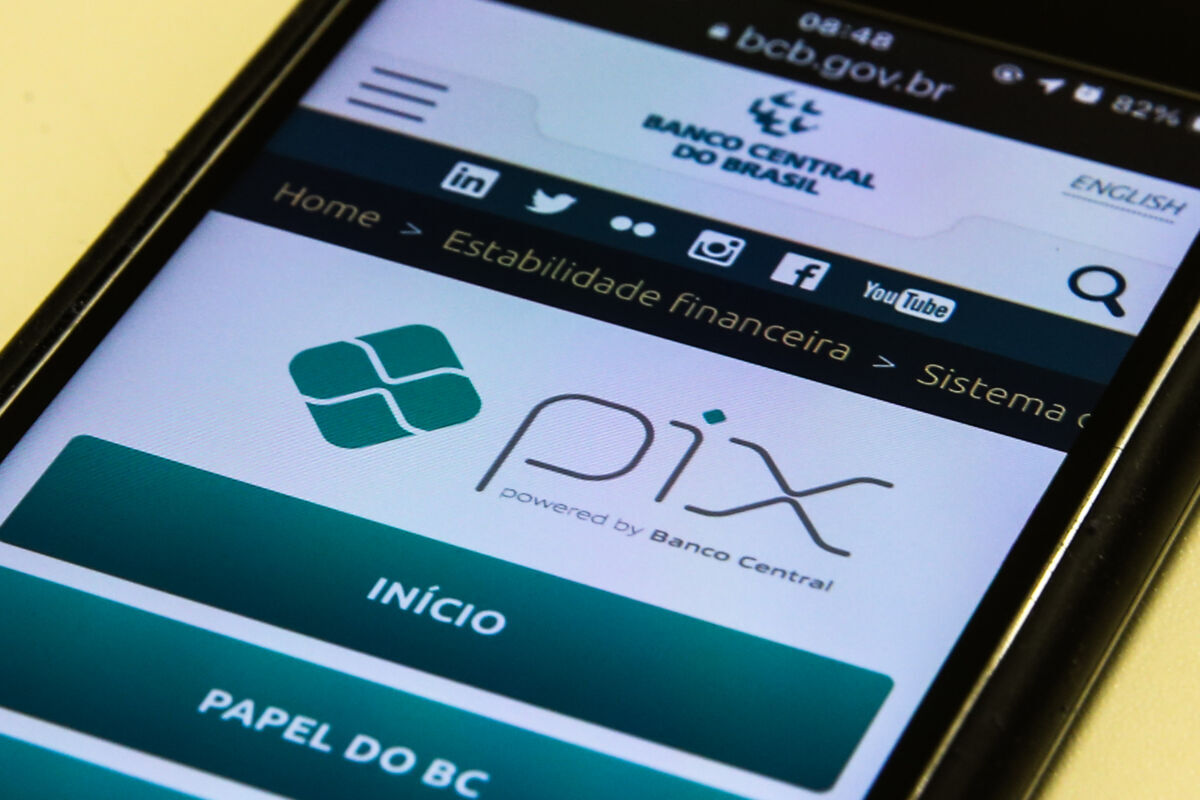 PIX por aproximação permite consulta de saldo antes da finalização da compra