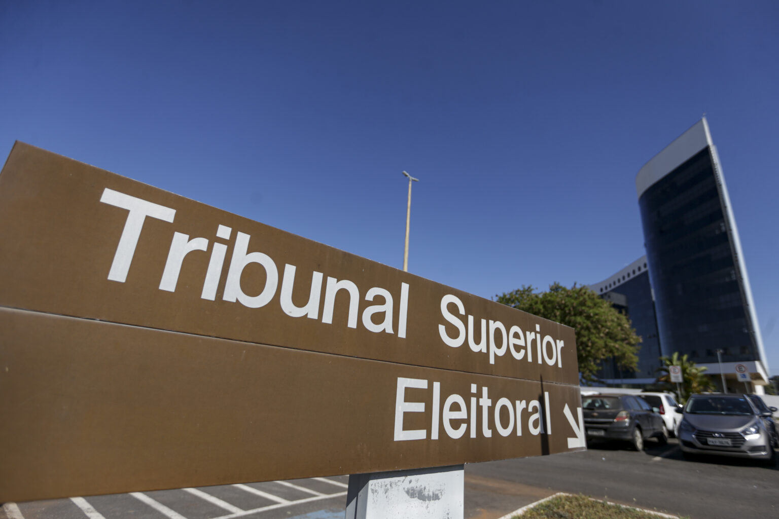 PL lidera partilha do fundo eleitoral com fatia recorde de 881 milhões de reais