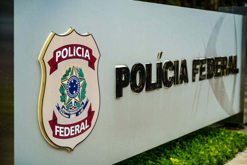 Polícia Federal mira quadrilha que usava aviões para traficar cocaína da Bolívia