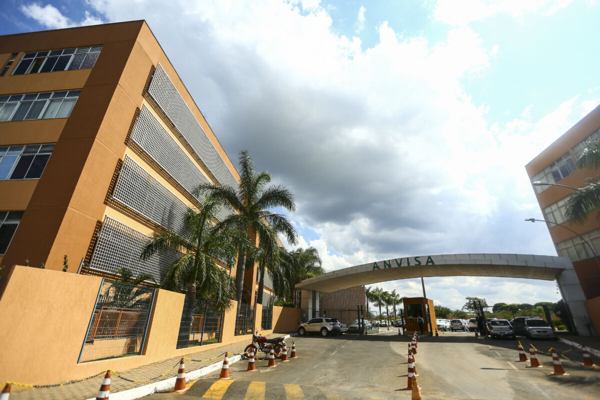 Anvisa ordena apreensão imediata de lotes falsos do medicamento Mounjaro em todo o país