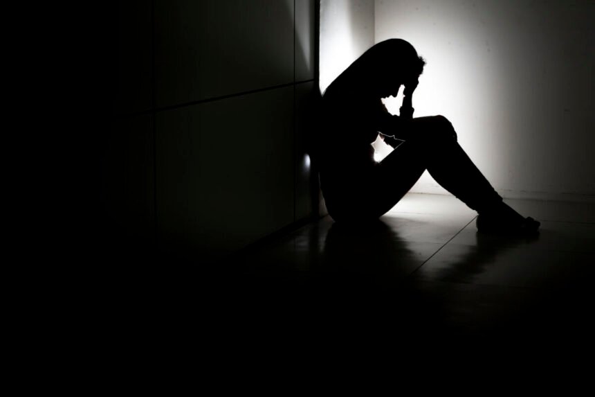 Depressão resistente pode ser reflexo de dor crônica não diagnosticada, aponta estudo