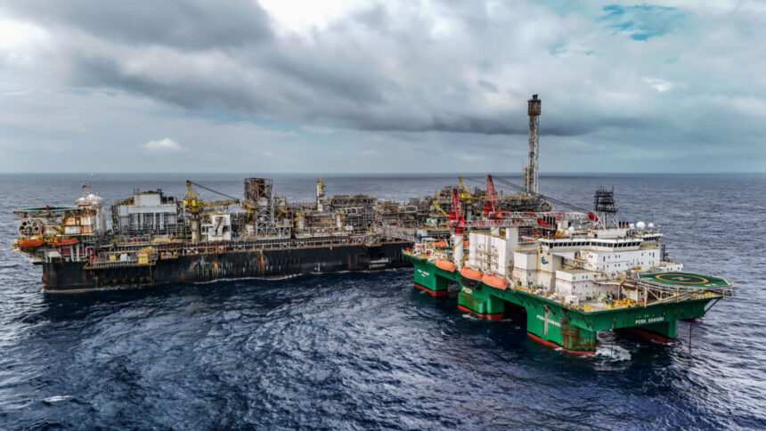 Exportação de petróleo continuará taxada em 12% após escalada de tensão no Oriente Médio