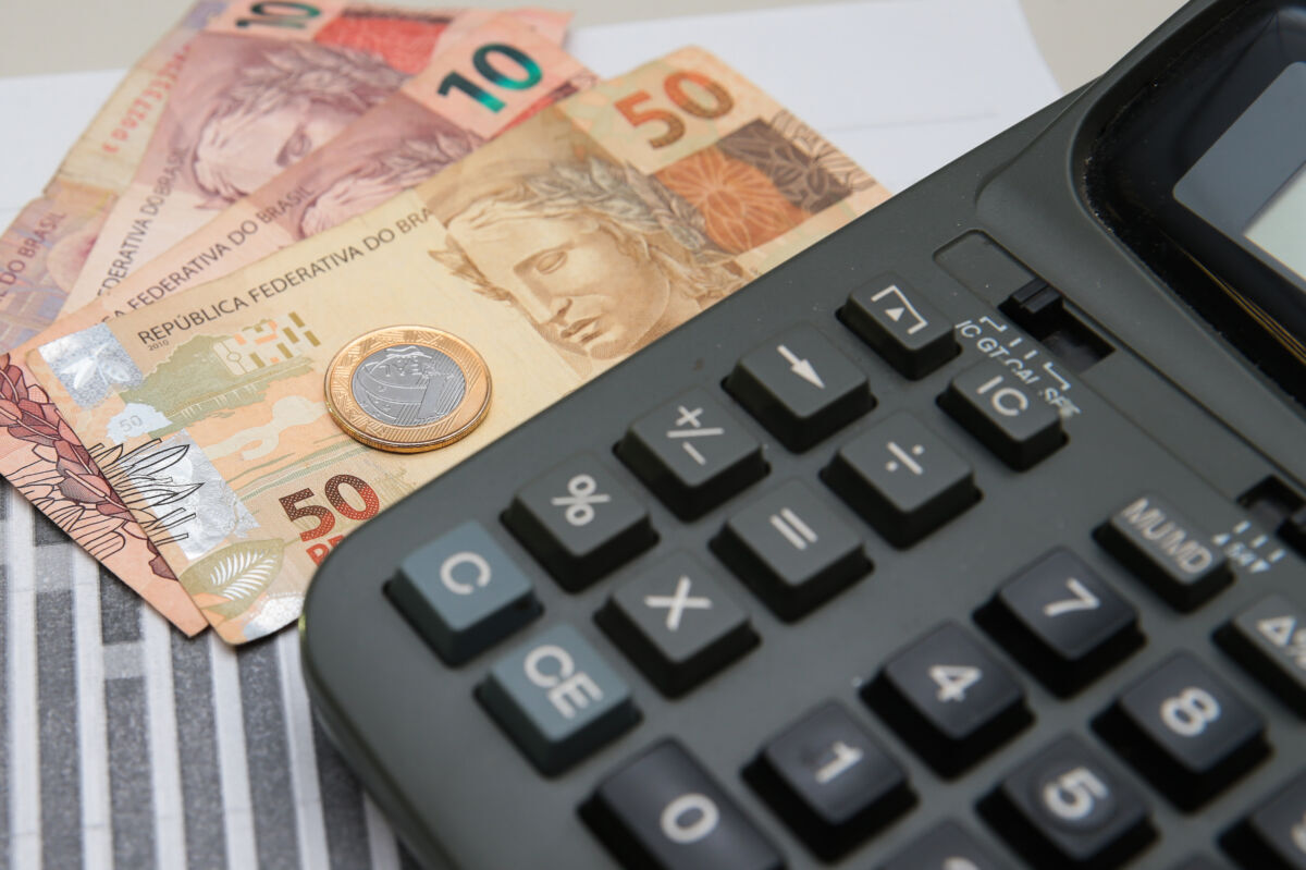 Mercado financeiro revisa para baixo projeções de inflação e IPCA cai para 5,16% em 2026