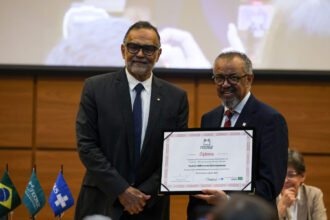 Risco de propagação global do ebola permanece limitado segundo avaliação da OMS
