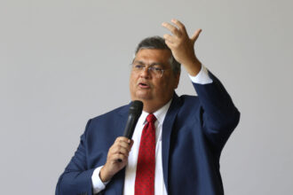 STF bloqueia R$ 119 milhões de Valdemar Costa Neto por suspeitas em indicações de emendas
