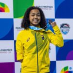 Alessandra Oliveira quebra recorde mundial em dia de dobradinhas brasileiras nos EUA