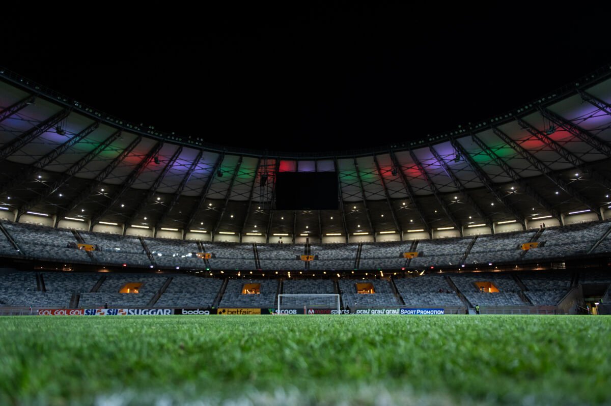 Cruzeiro empata com o Flamengo e deixa definição das oitavas de final para o Maracanã