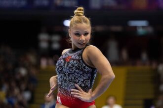 Flávia Saraiva domina o solo e a trave no encerramento do Brasileiro de Ginástica