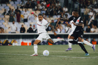 Fluminense e Vasco empatam sem gols no Maracanã e deixam decisão aberta na Copa do Brasil