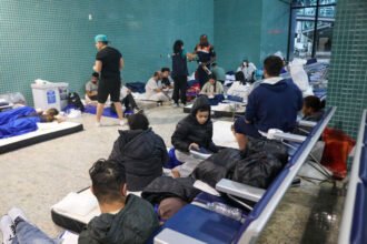 Imigração ilegal para os EUA mobiliza PF em Minas após rede de coiotes lesar dezenas
