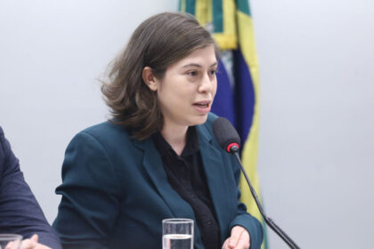 Inteligência artificial drena audiência de portais e ameaça financiamento do jornalismo