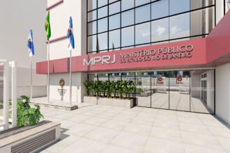 Justiça de Nova Iguaçu torna réu homem que exercia medicina ilegalmente com registro falso