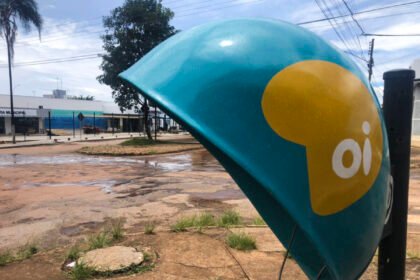 Justiça do Rio decreta falência da Oi e encerra proteção contra credores de 104 bilhões de reais