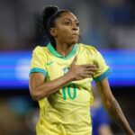 Kerolin torna-se a transferência mais cara da história do futebol feminino brasileiro
