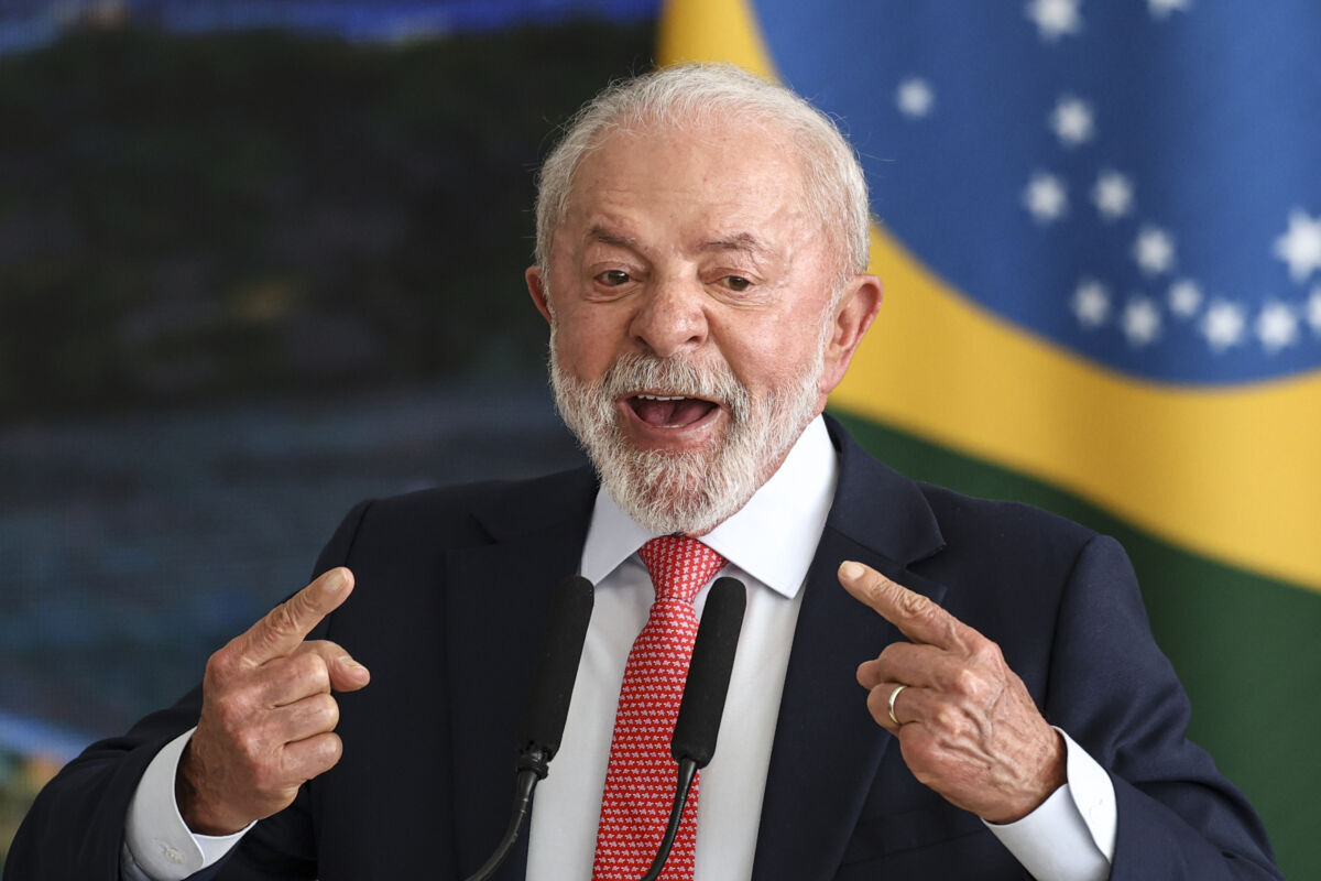 Lula classifica revogação de visto de embaixadora brasileira nos EUA como irresponsável