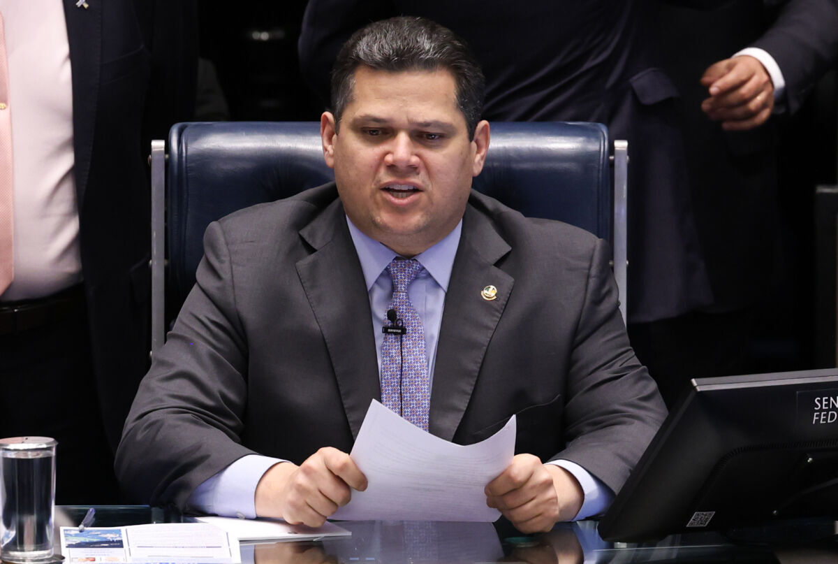 MP das Blusinhas corre risco de caducar e governo pressiona Senado por comissão