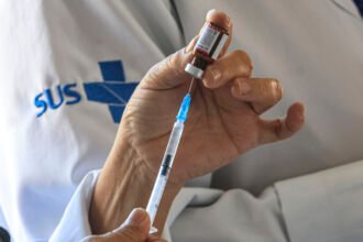 Multivacinação convoca 15 milhões de jovens e garante proteção contra doenças em todo Brasil